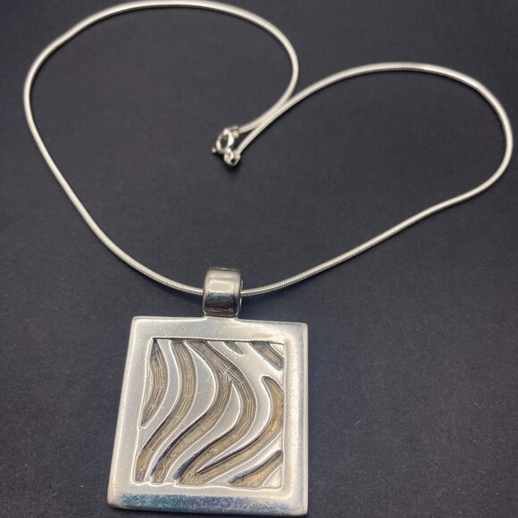 925 Sterling Silver 18" Snake Chain with 1.45" Modernist Pendant - 30.5 Grams - Picture 1 of 11